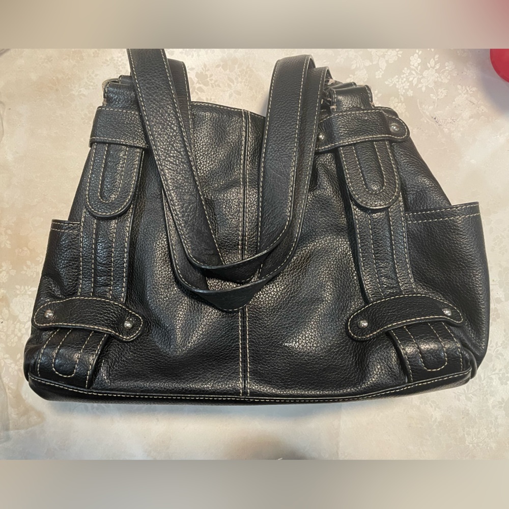 NWOT Tignanello Black 100% Leather Handbag